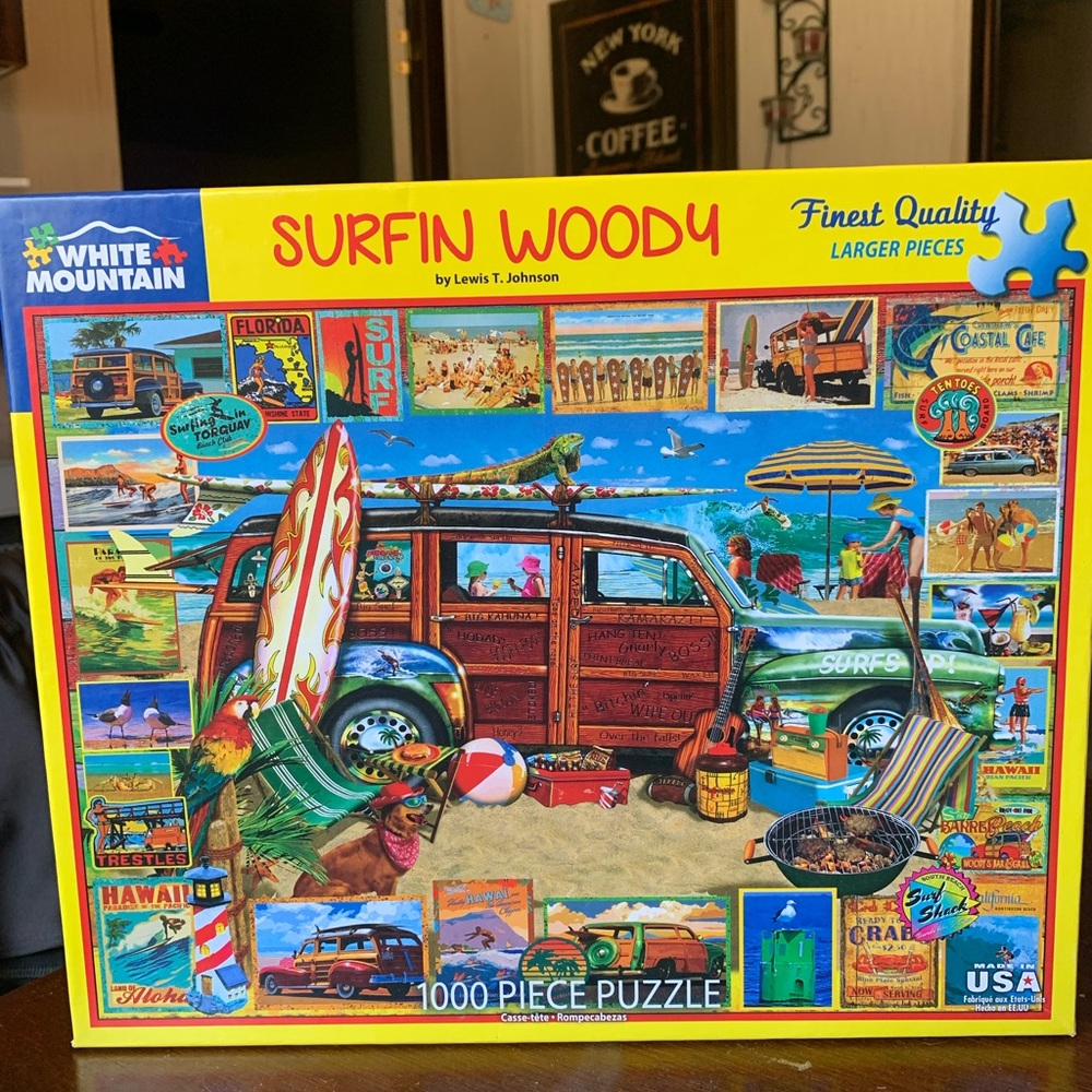 White Mountain Surfin Woody Puzzle